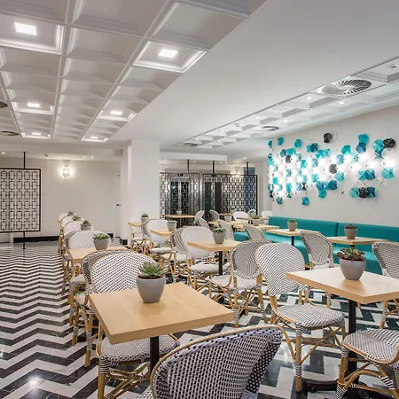 Mate Collection Valeria, Hotel 4*